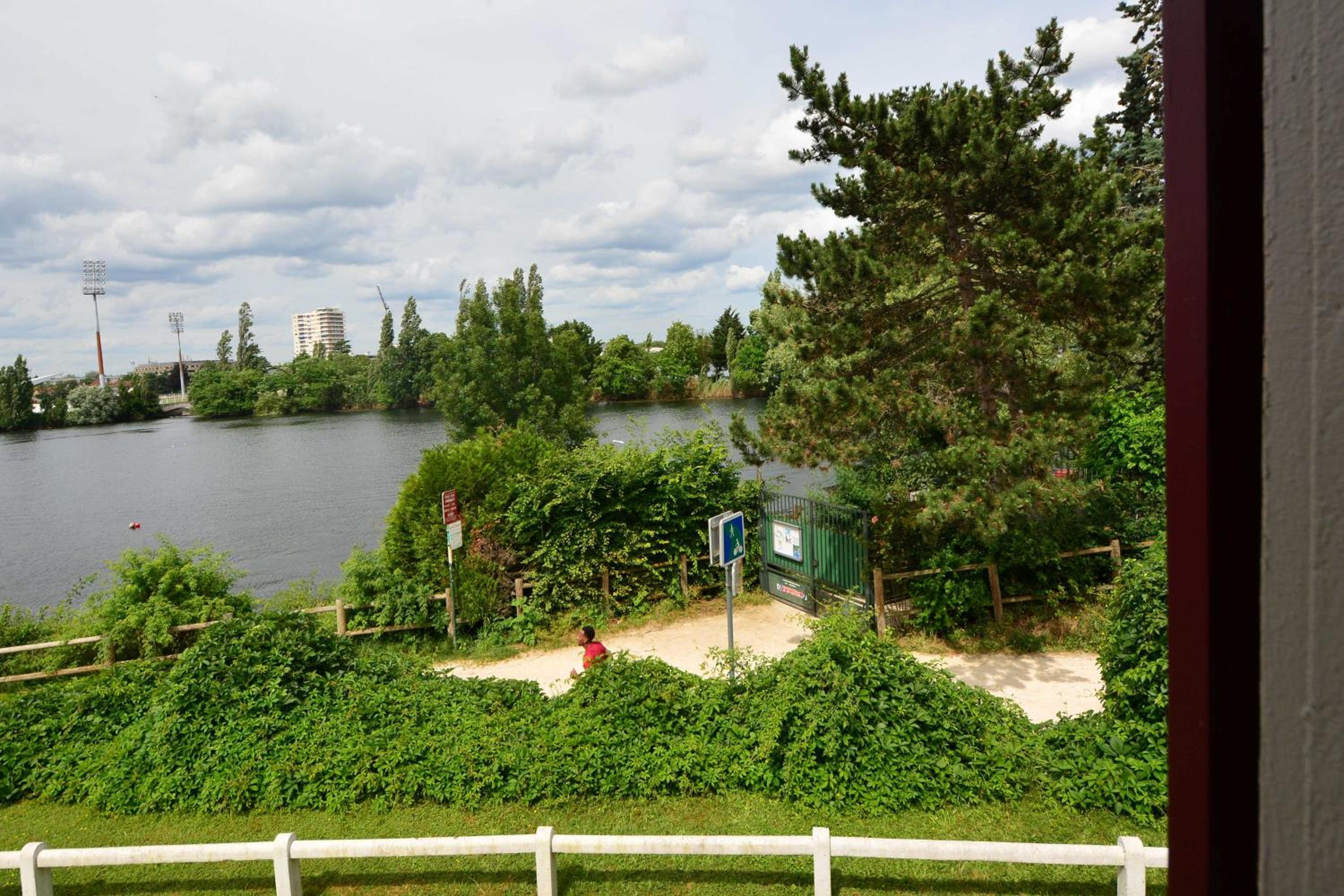 Logis Hotel des Lacs 44/50
