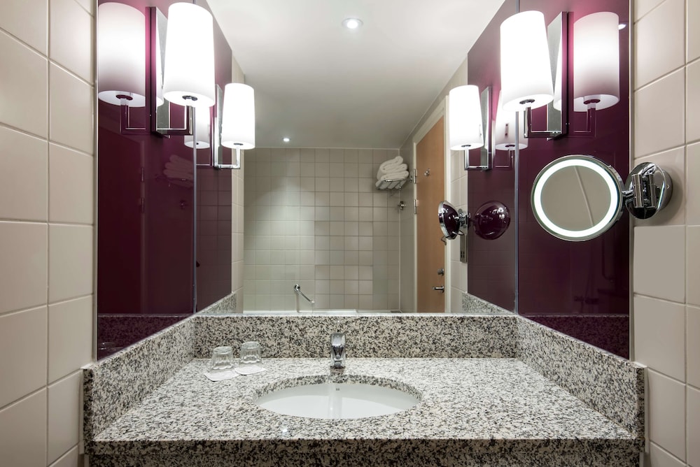 Radisson Blu Hotel Manchester Airport 48/50