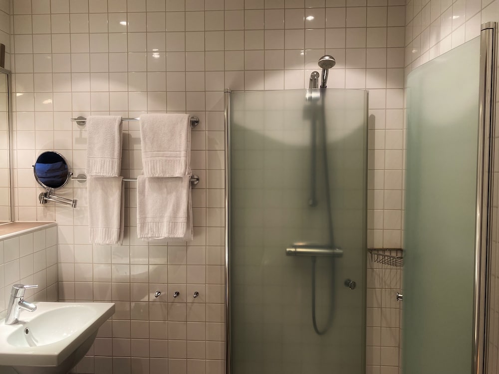 Dialog Hotel Villan 47/50