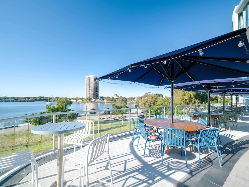 The Sebel Twin Towns Coolangatta 55/64
