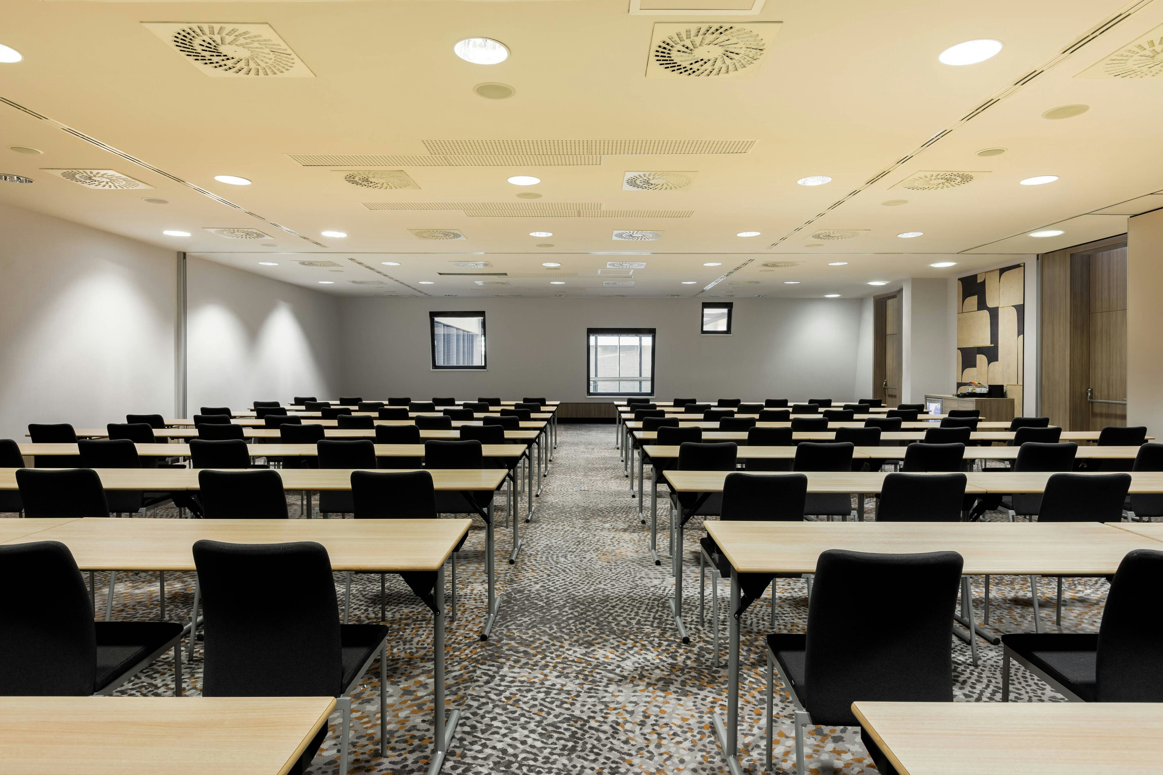 AC Hotel by Marriott Bratislava Old Town (ex Austria Trend Hotel) 37/40