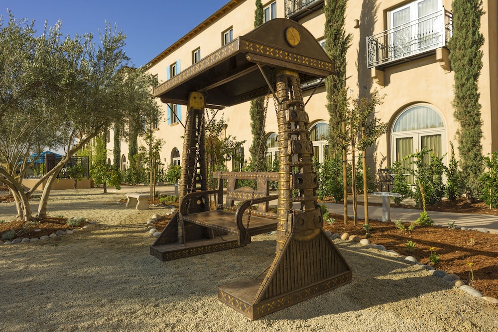 Allegretto Vineyard Resort Paso Robles 64/71