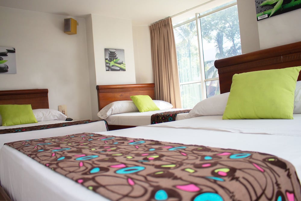 Hotel Alcaravan 20/58