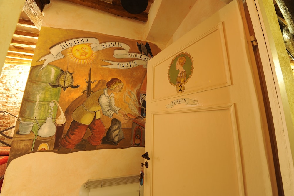Antica Corte dei Principi 43/50
