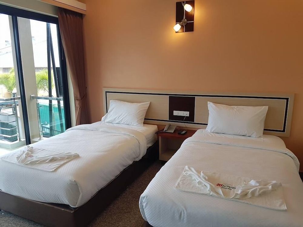 Smile Resort Thungsong 14/46