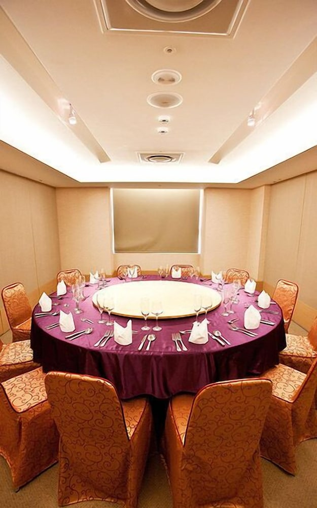 The Treasure Land Resort Hotel 19/23