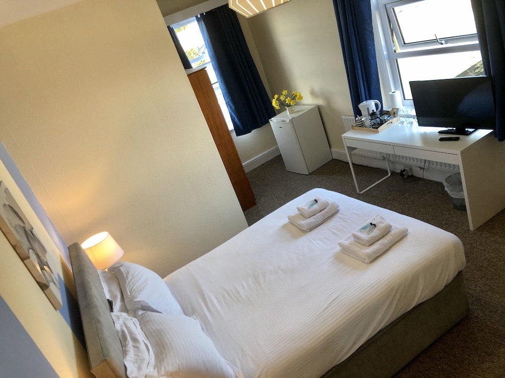Royal Ashton Hotel 30/67