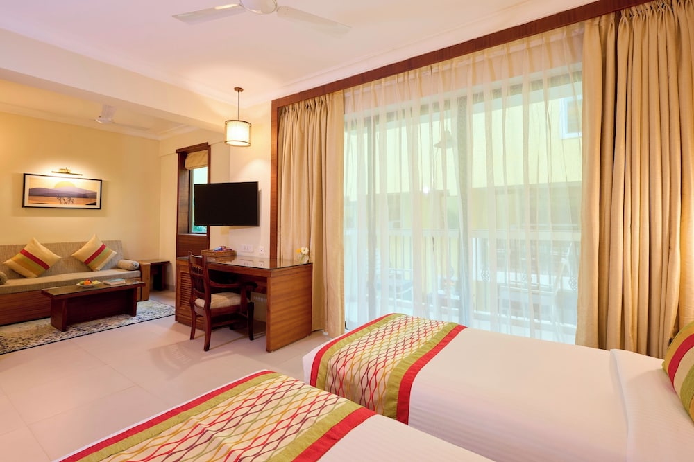 Sea Breeze Sarovar Portico Varca Goa 11/36