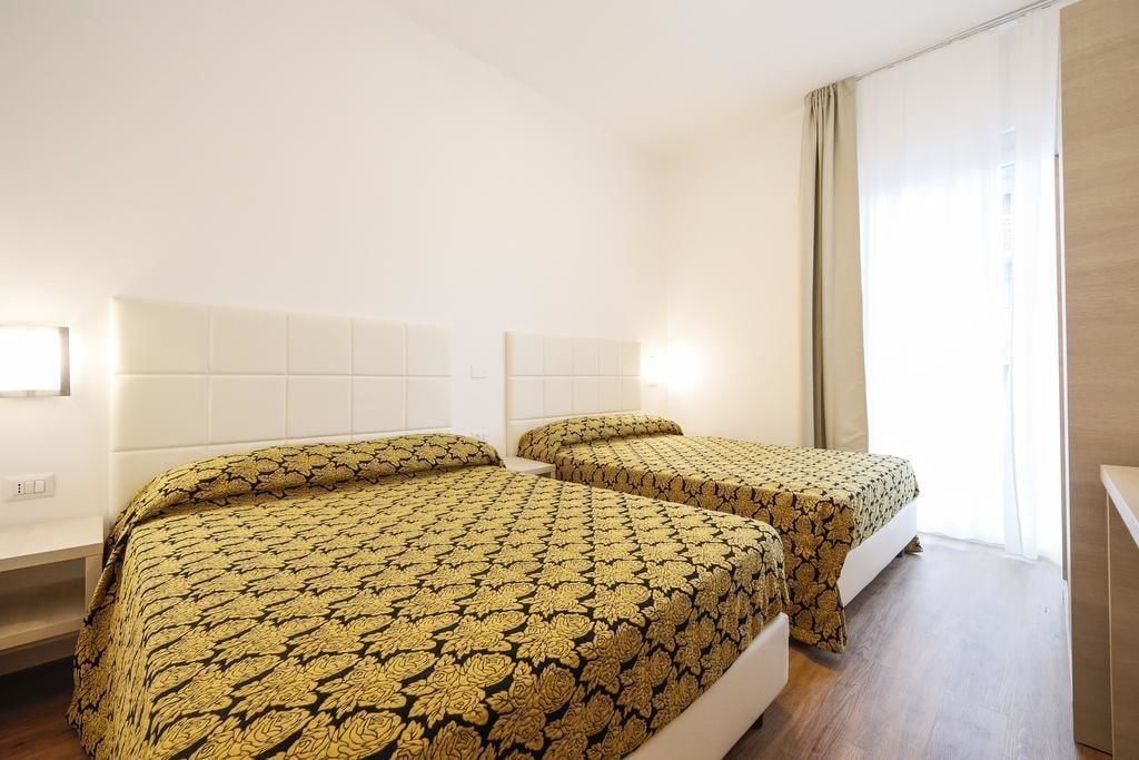 Junior Suite, 1 Single and 2 Double Beds, Bunk Bed, Balcony