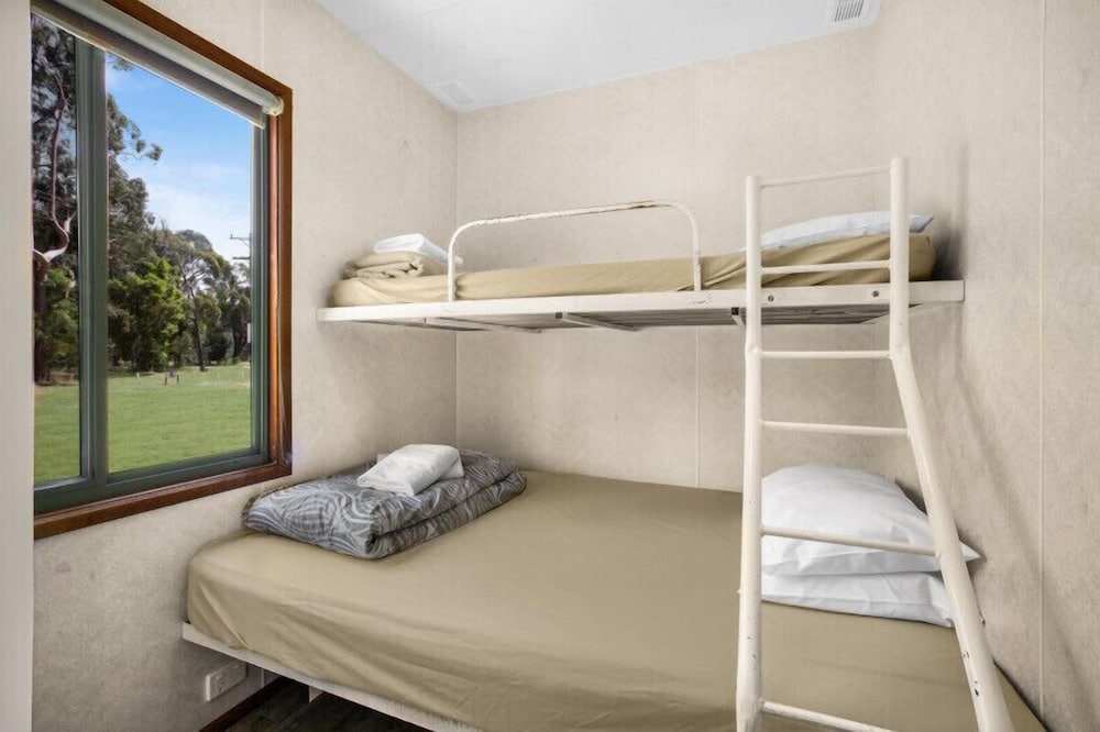 Breeze Holiday Parks Grampians 15/48