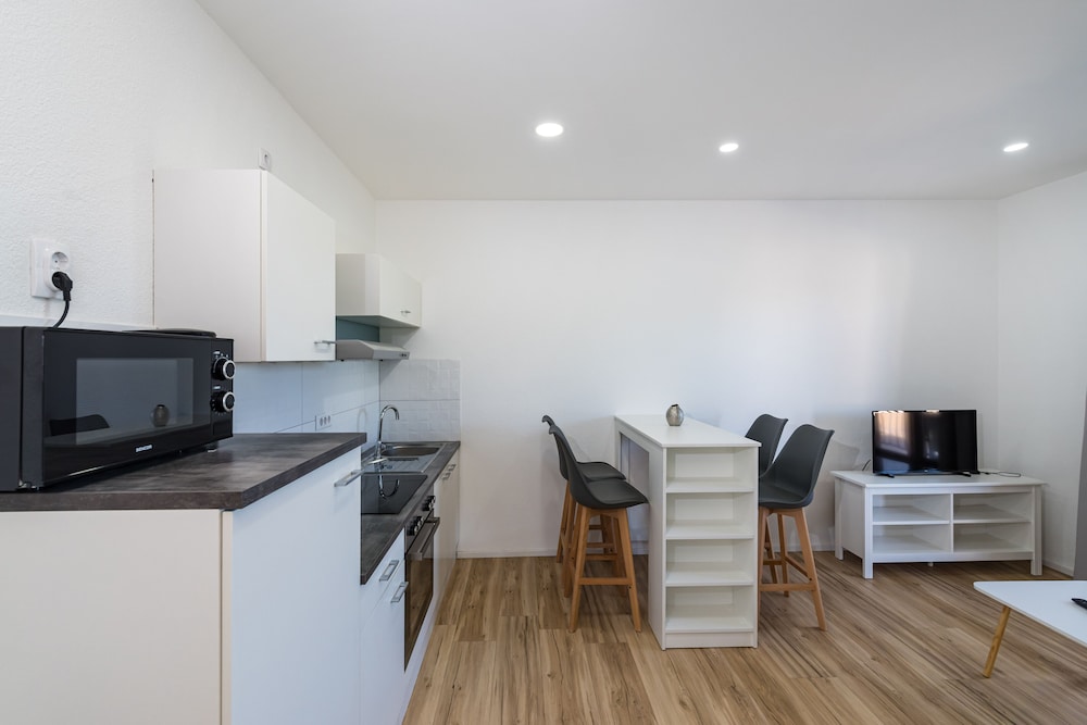HOTEL VICKO 38/50