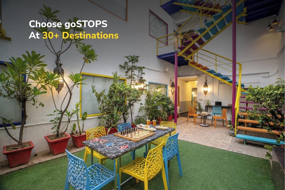 Stops Hostels- New Delhi 32/47