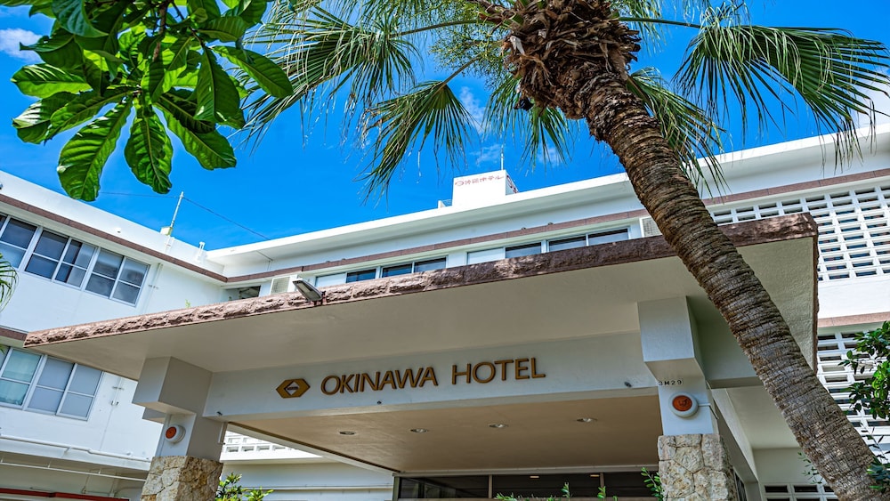 Okinawa Hotel 2/71