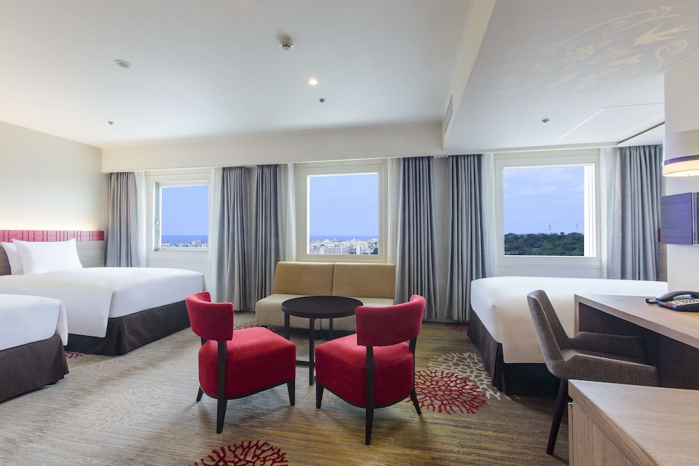 DoubleTree by Hilton Hotel Naha Shuri Castle 43/67