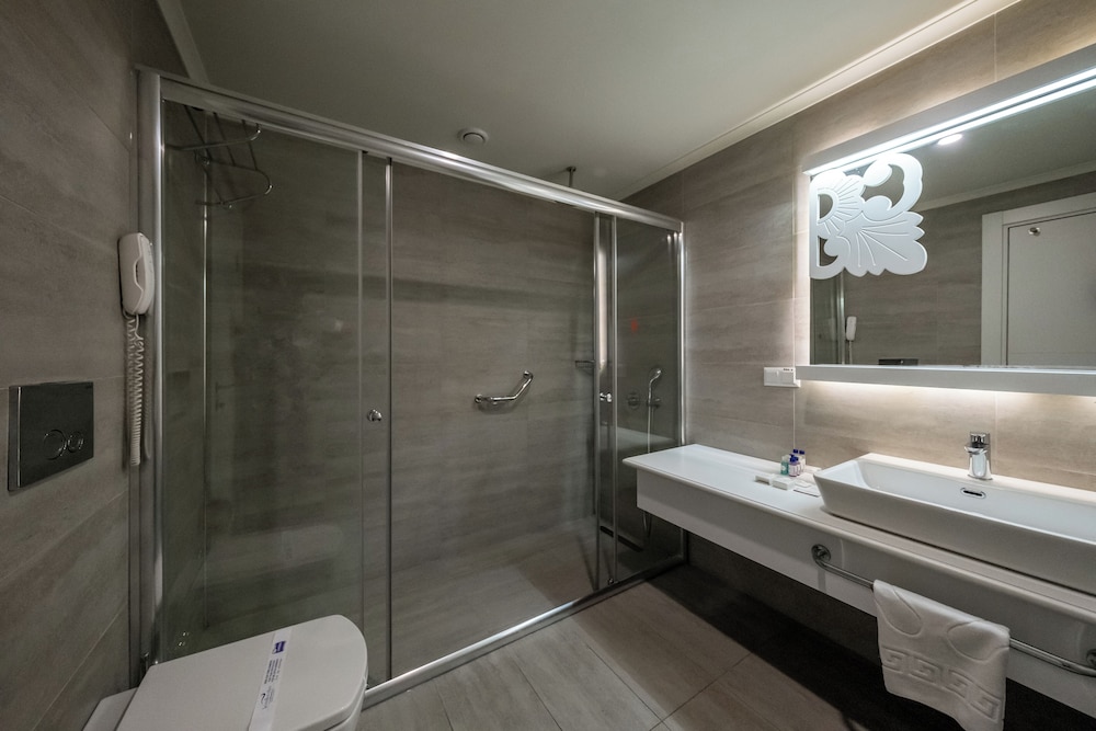 Laguna Beach Alya Resort & SPA 49/50