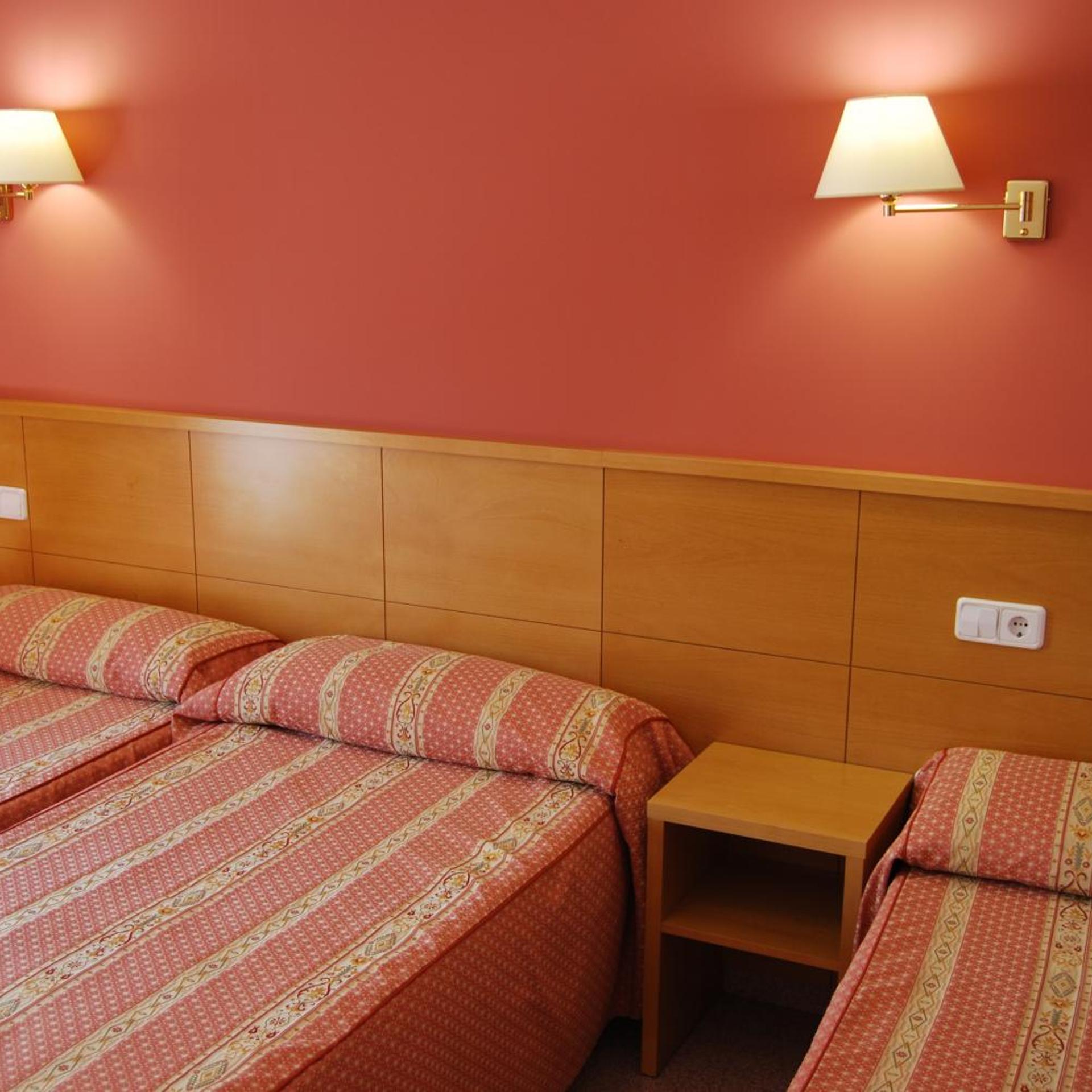 Hotel Santa Faz 23/58