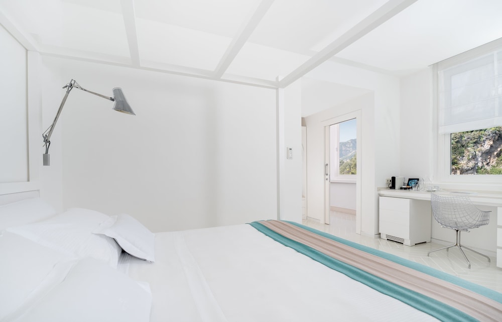 CANOPY, KING BED