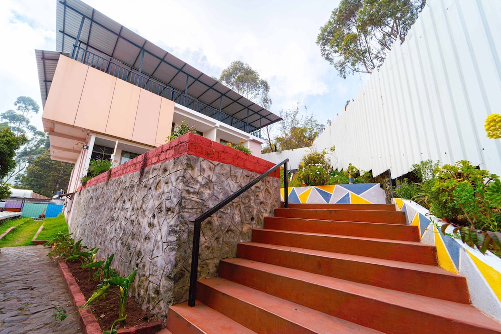 FabHotel Tranquil Heights Kodaikanal 5/40