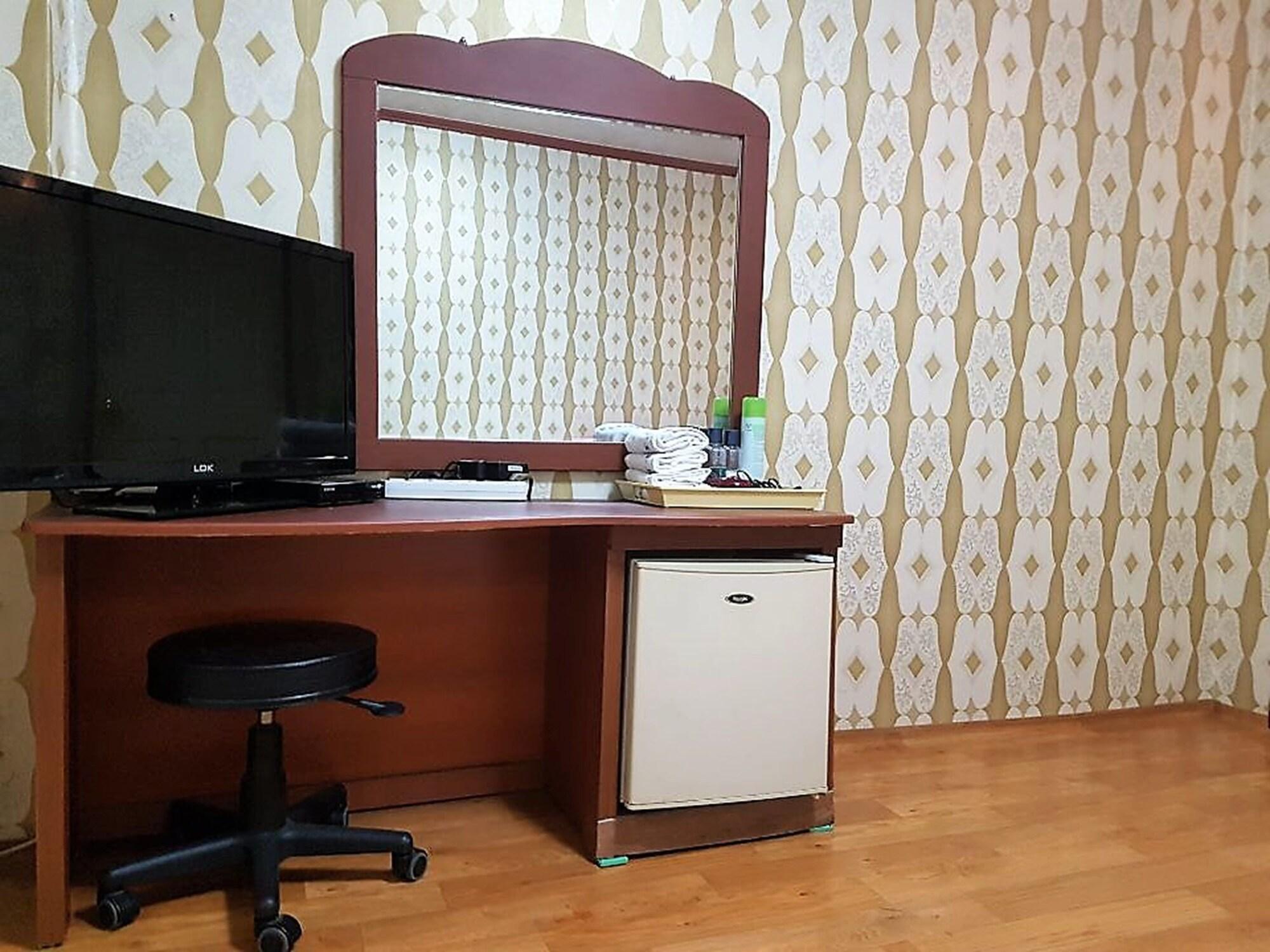 Myeongdong Motel 24/34