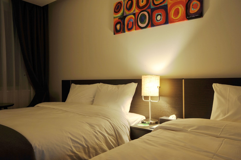 Yongin Central Co'op Hotel 12/44