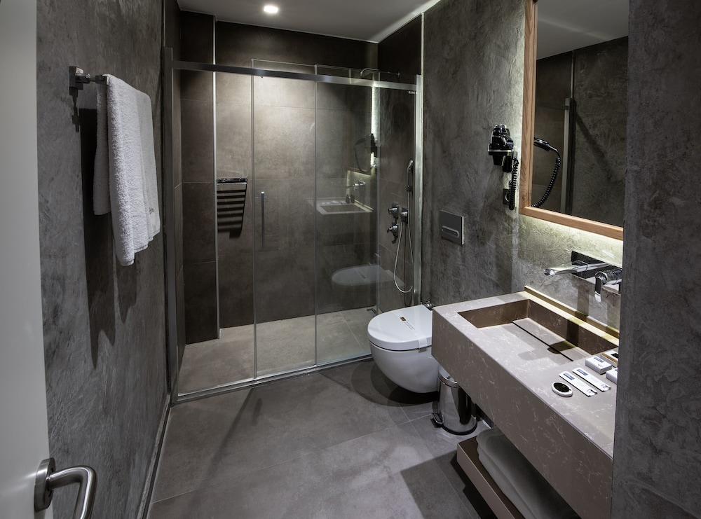 HOTEL BOSFORA 49/50
