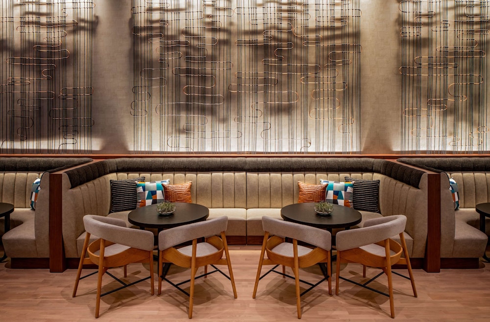 Hilton Garden Inn Austin University Capitol District 43/54