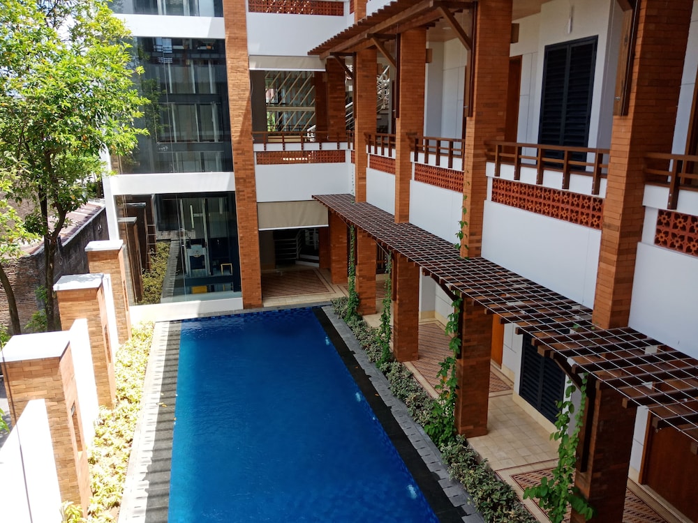 Hotel Parangraja 5/61
