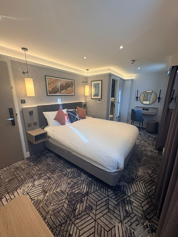 غرفة سوبيريور بسرير مزدوج، Comfort Inn London - Westminster 2/10