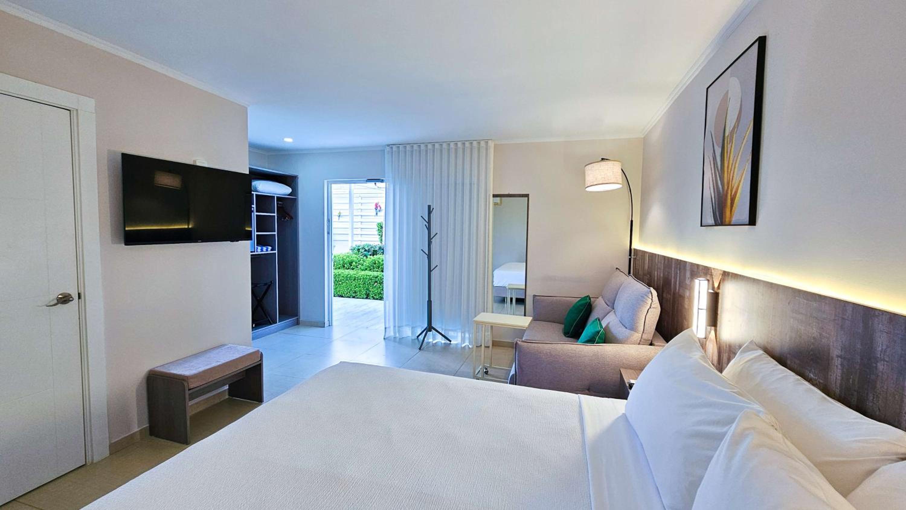 Deluxe, Cabana, King Bed, Sofa, Adult Only