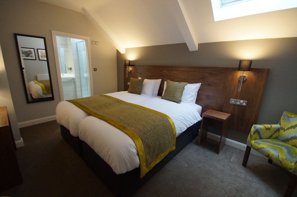 New Park Hotel 18/50