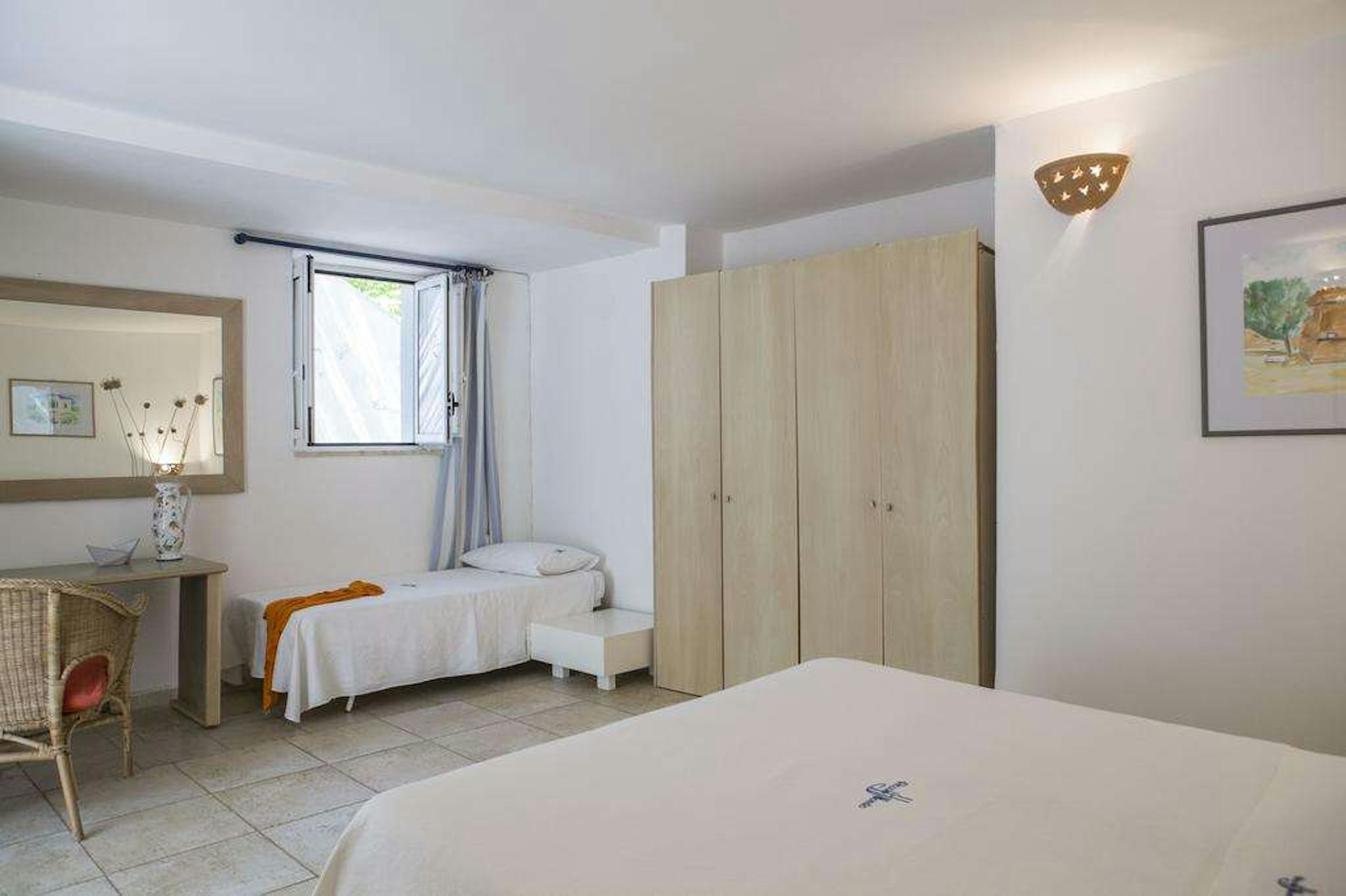 HOTEL PICCOLO MONDO 6/75