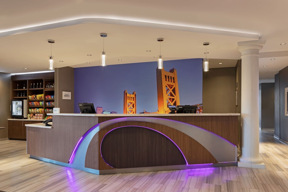 SpringHill Suites by Marriott West Sacramento 4/44