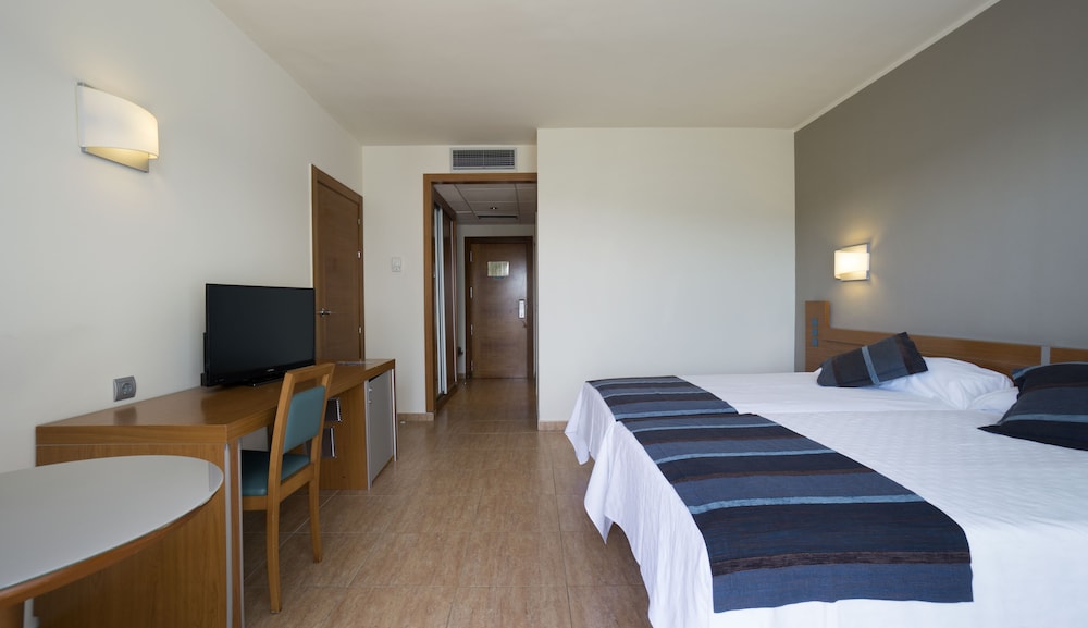 Hotel Piramide Salou 11/50