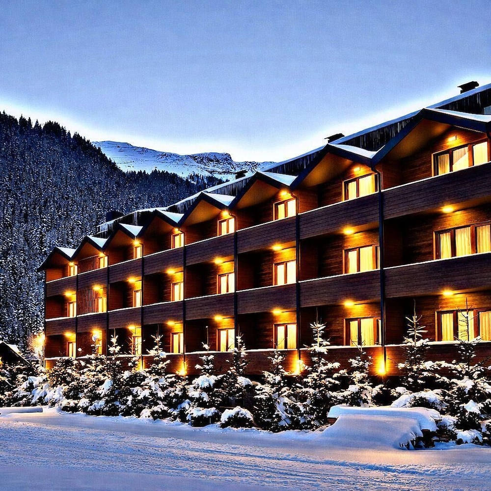 Sezgin Hotel 3/48