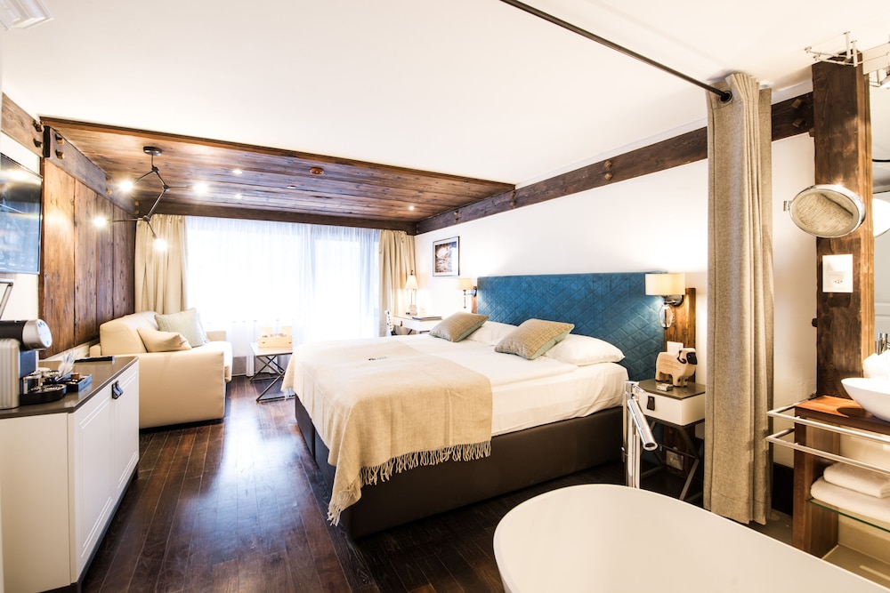 Alpenhof Hotel 14/72