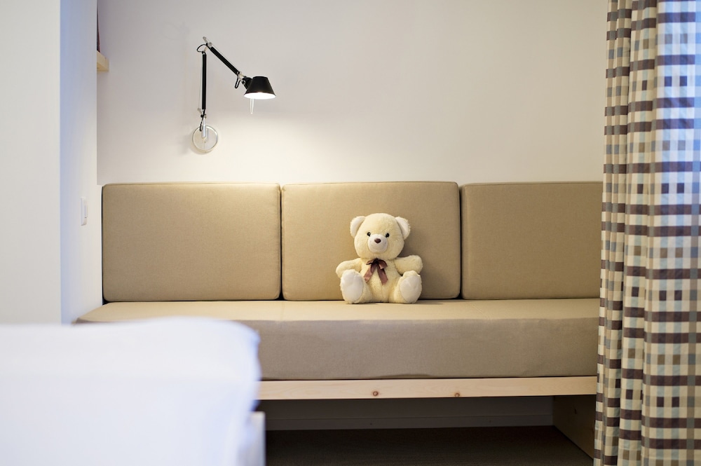Hauser Hotel St. Moritz 6/41