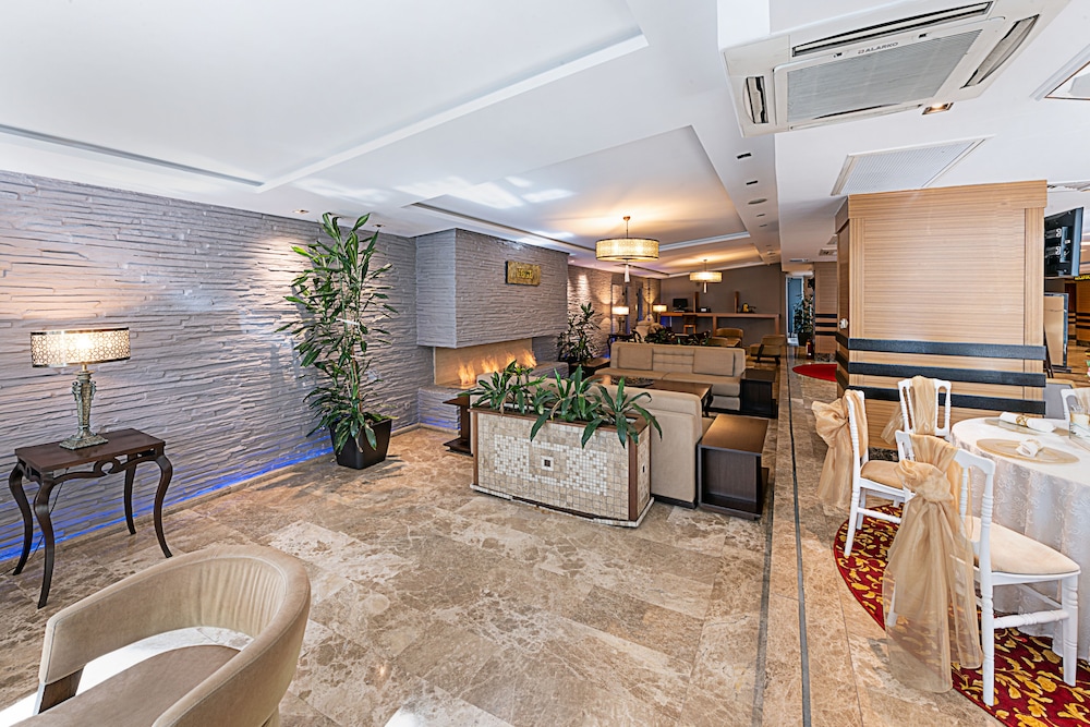 Dream Hill Business Deluxe Hotel Asia 19/26
