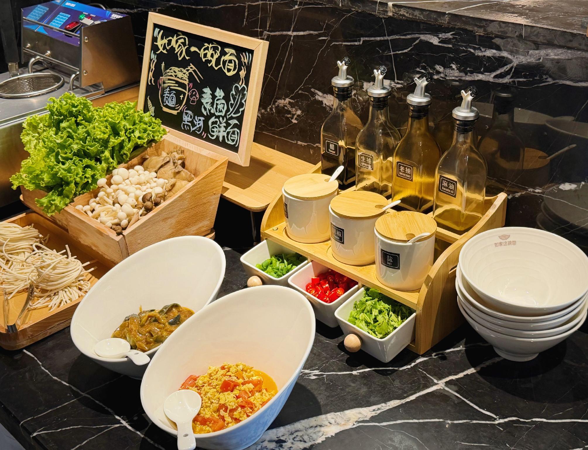 Homeinn Selected (Heihe Central Street Pedestrian Street) 14/29