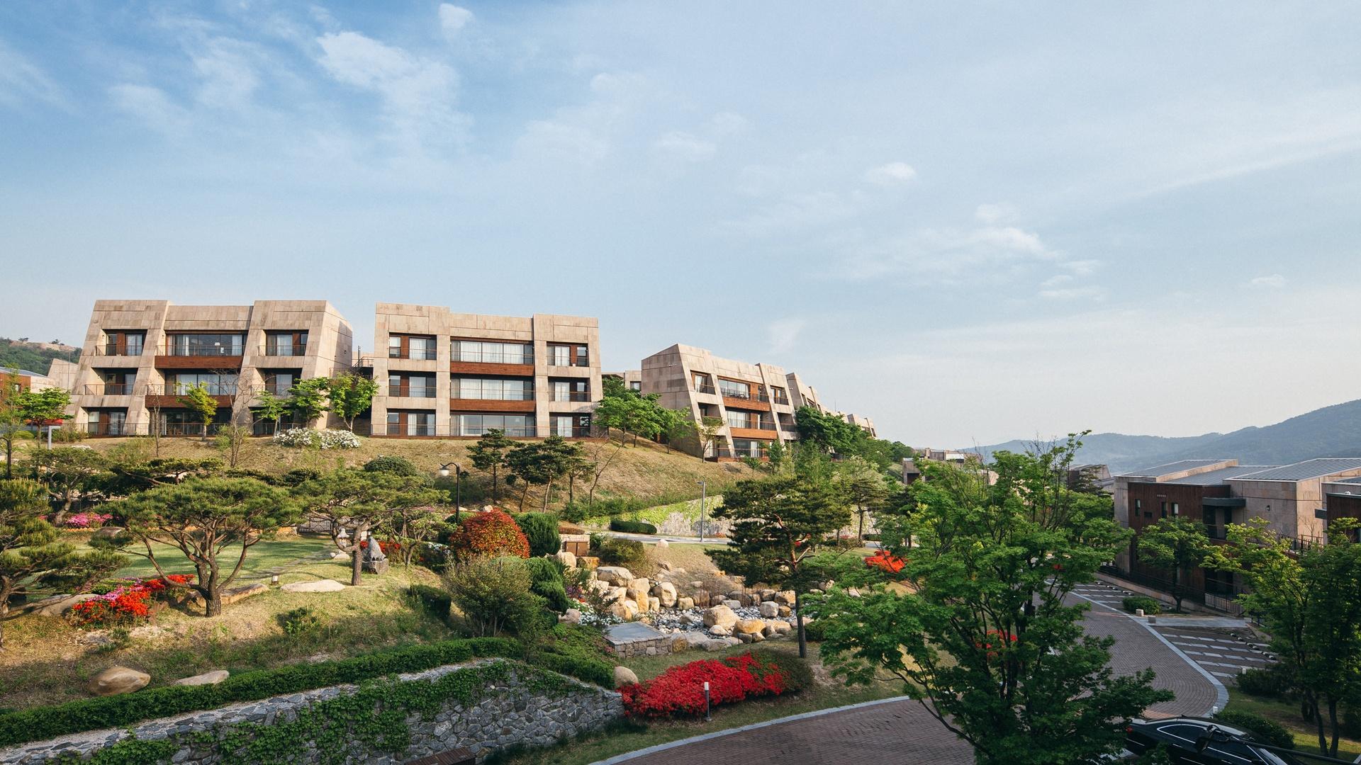 Gangdong Resort 8/58