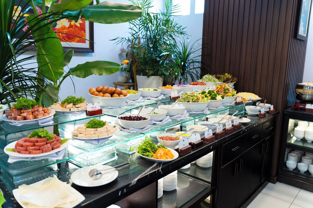 Hoang Long Hotel 37/50