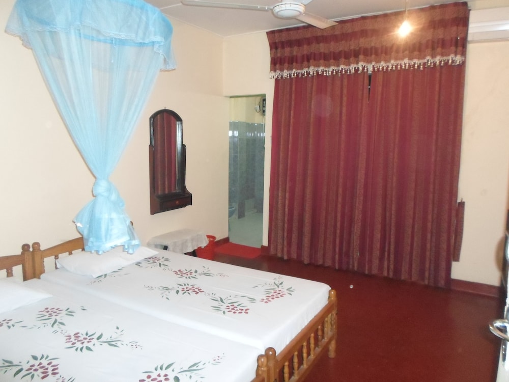 Indrani Inn photo3