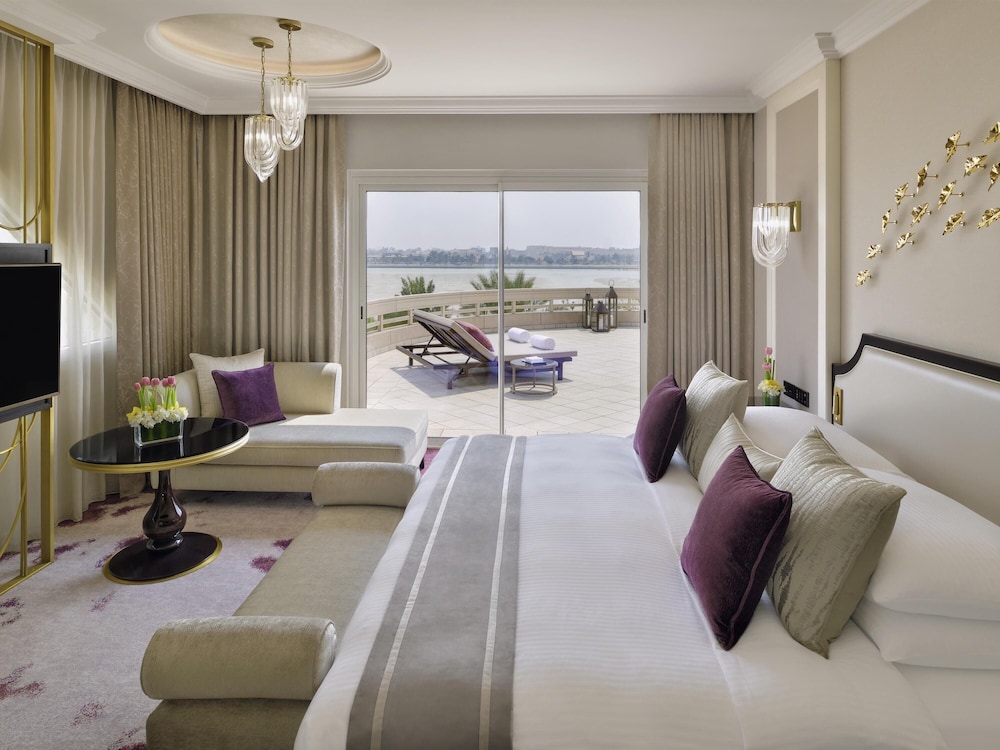 MOVENPICK HOTEL BAHRAIN 45/72