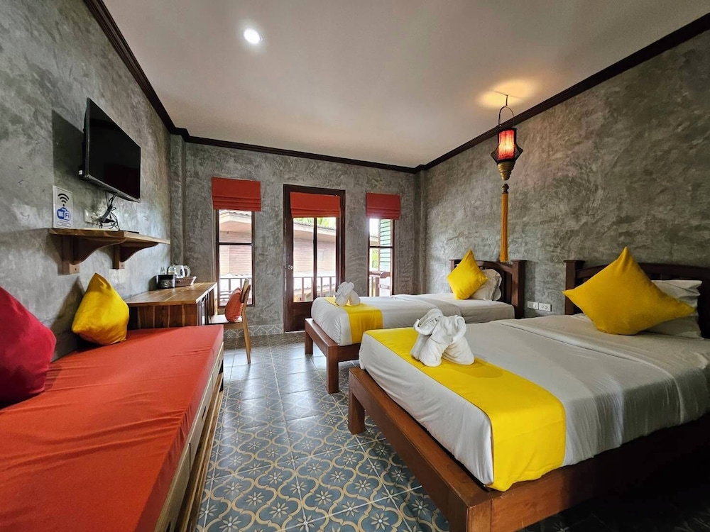 SUPERIOR, TWIN BEDS
