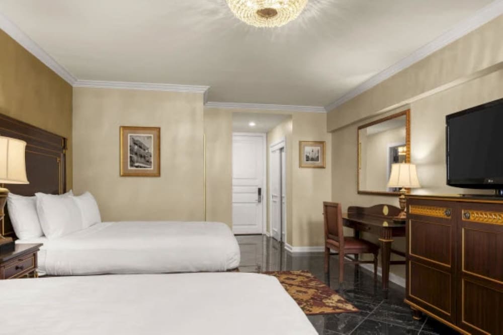SUPERIOR, 2 QUEEN BEDS