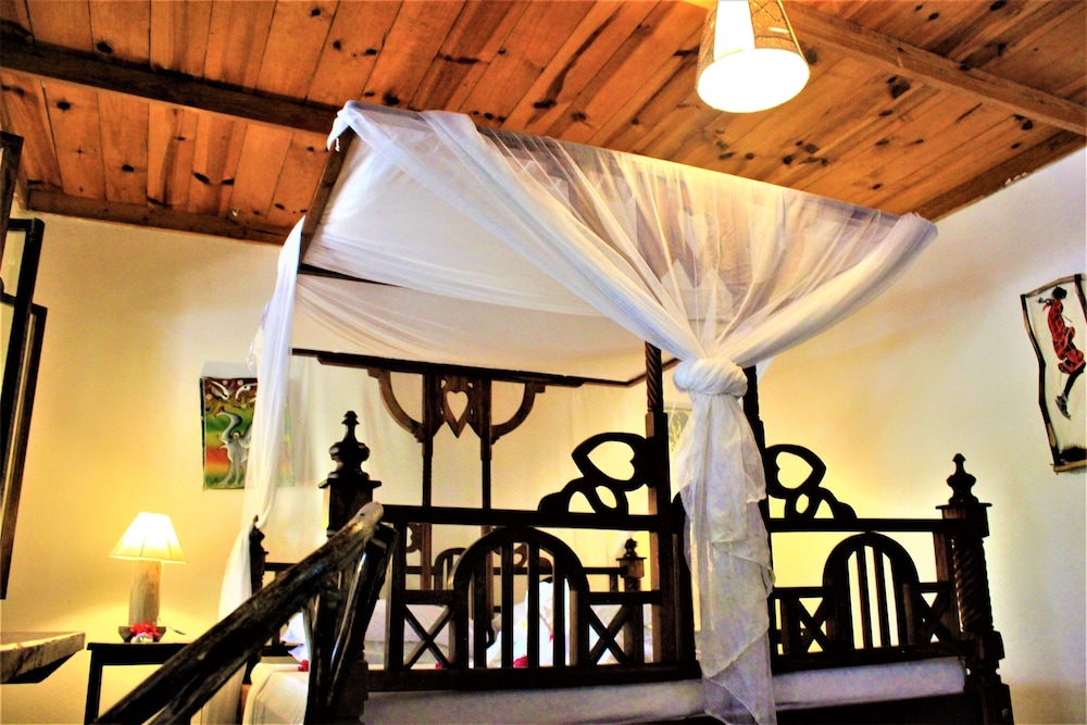 Mvuvi Lodge 26/50