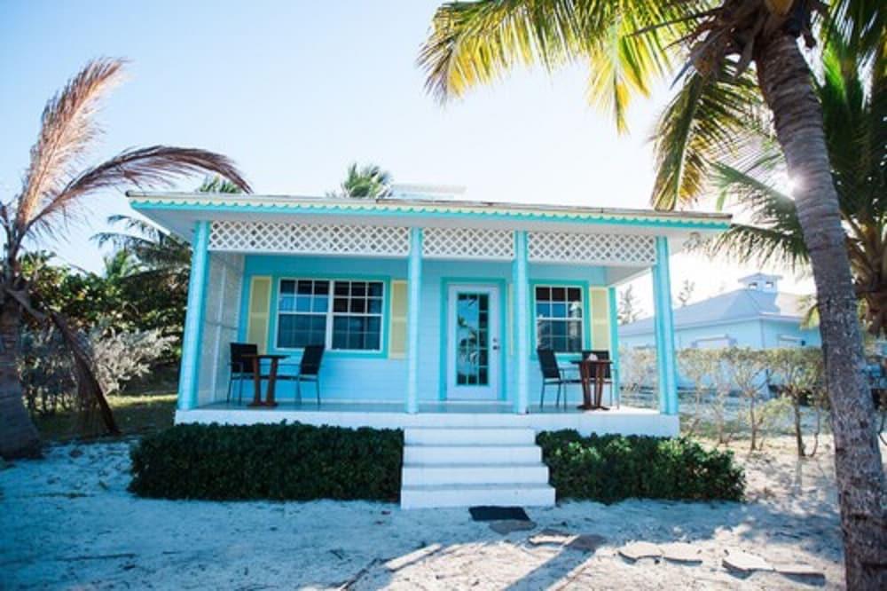 Paradise Bay 2/50