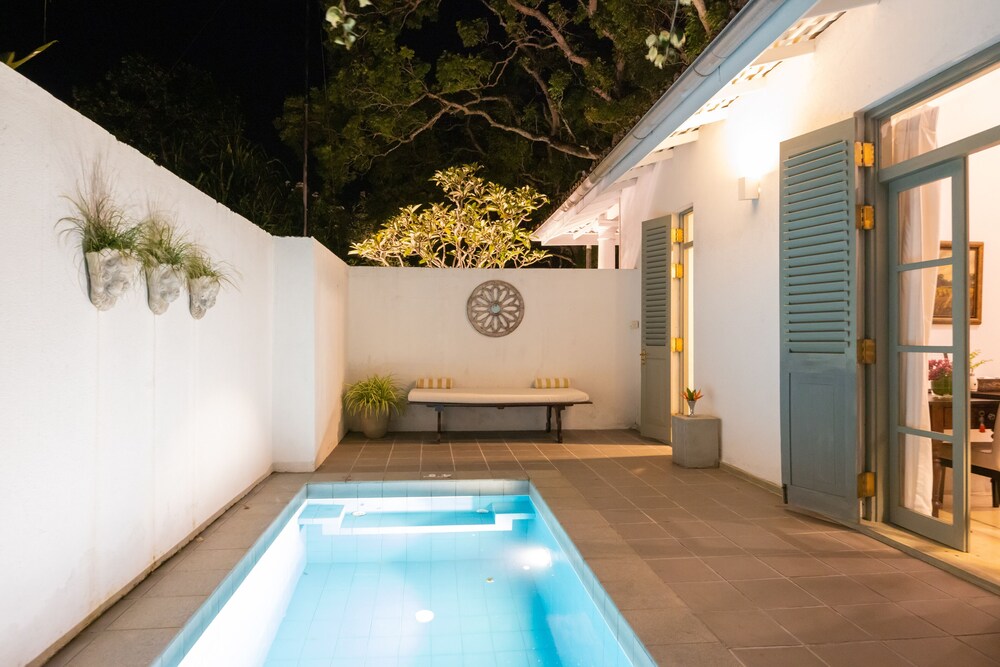 Taru Villas Mawella 22/50