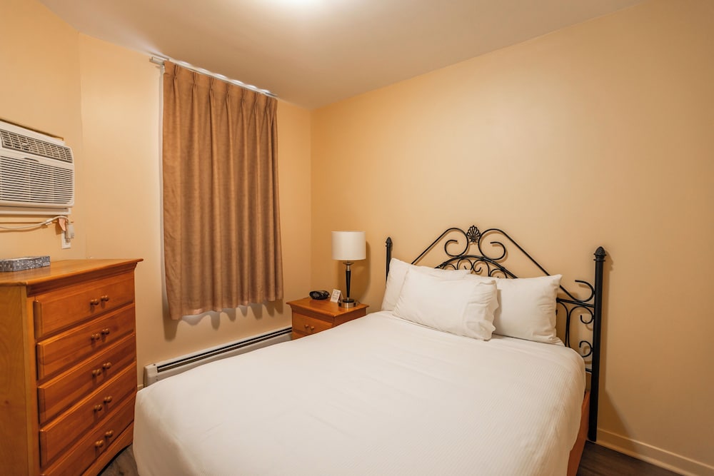 Hotel Le Roberval 18/46
