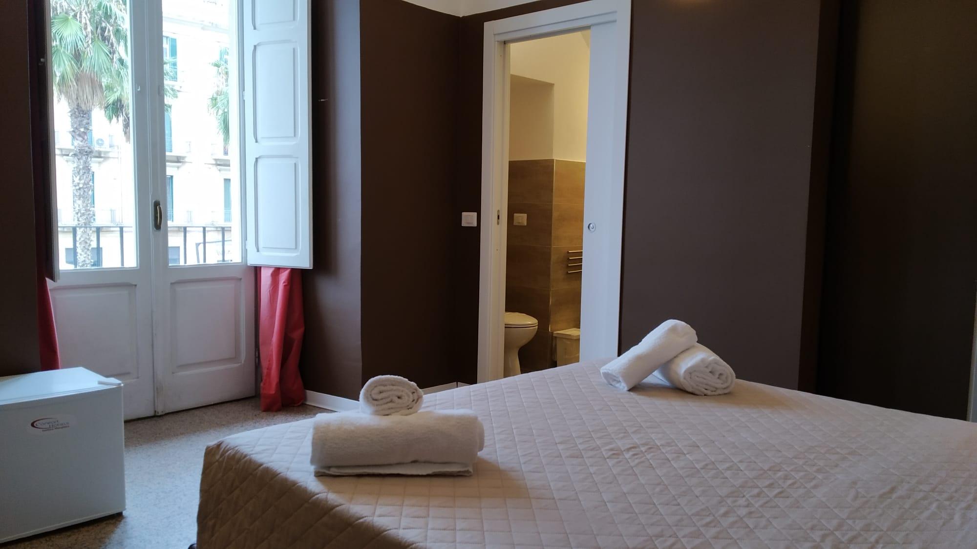 CconfortHotels R&B Central Rooms 4/12