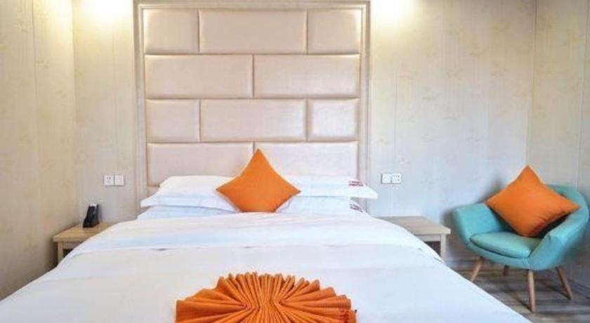 Shell Shanghai Baoshan District Songbin Road Subway Station Hotel 26/50